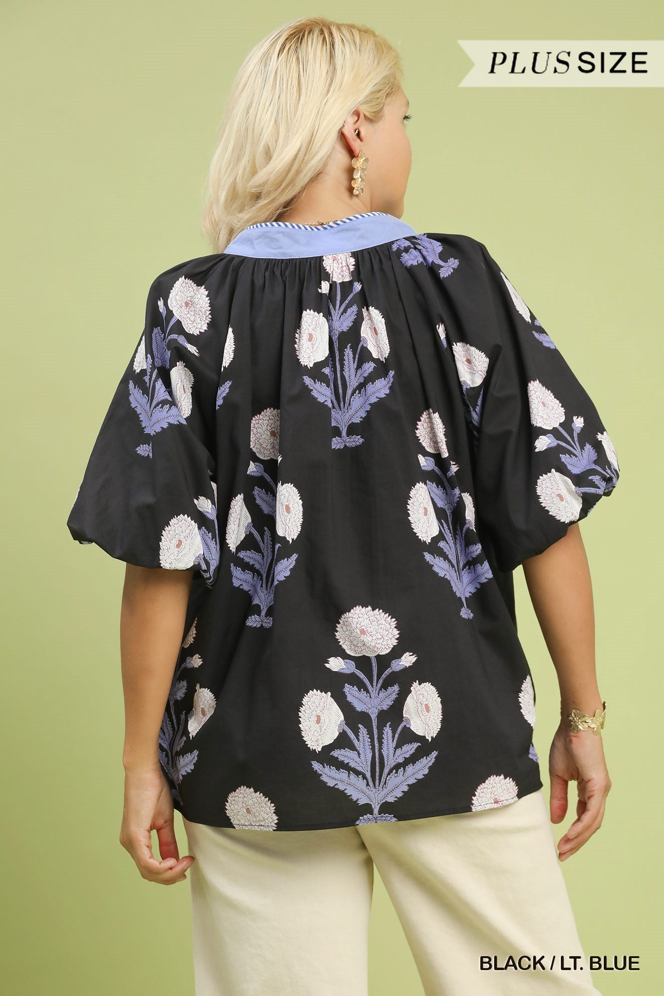 U20 Umgee Black with Blue Floral V-neck Blouse Plus