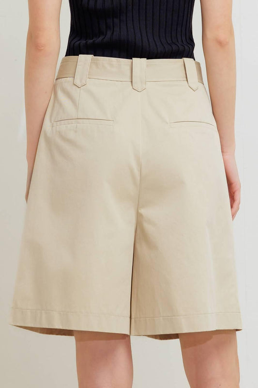 MODERN VOYAGER WOVEN BERMUDA SHORT
