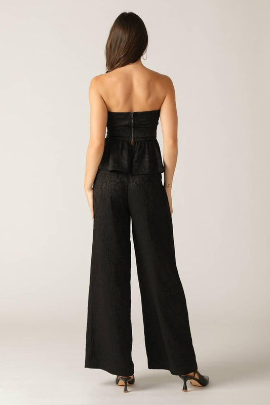 ELEGANT ESSENCE WOVEN PANTS
