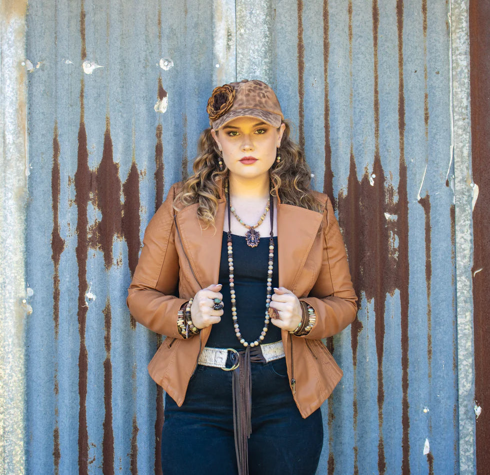 JJH1 Hand-Painted Leopard Suede Baseball Cap