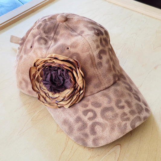 JJH1 Hand-Painted Leopard Suede Baseball Cap
