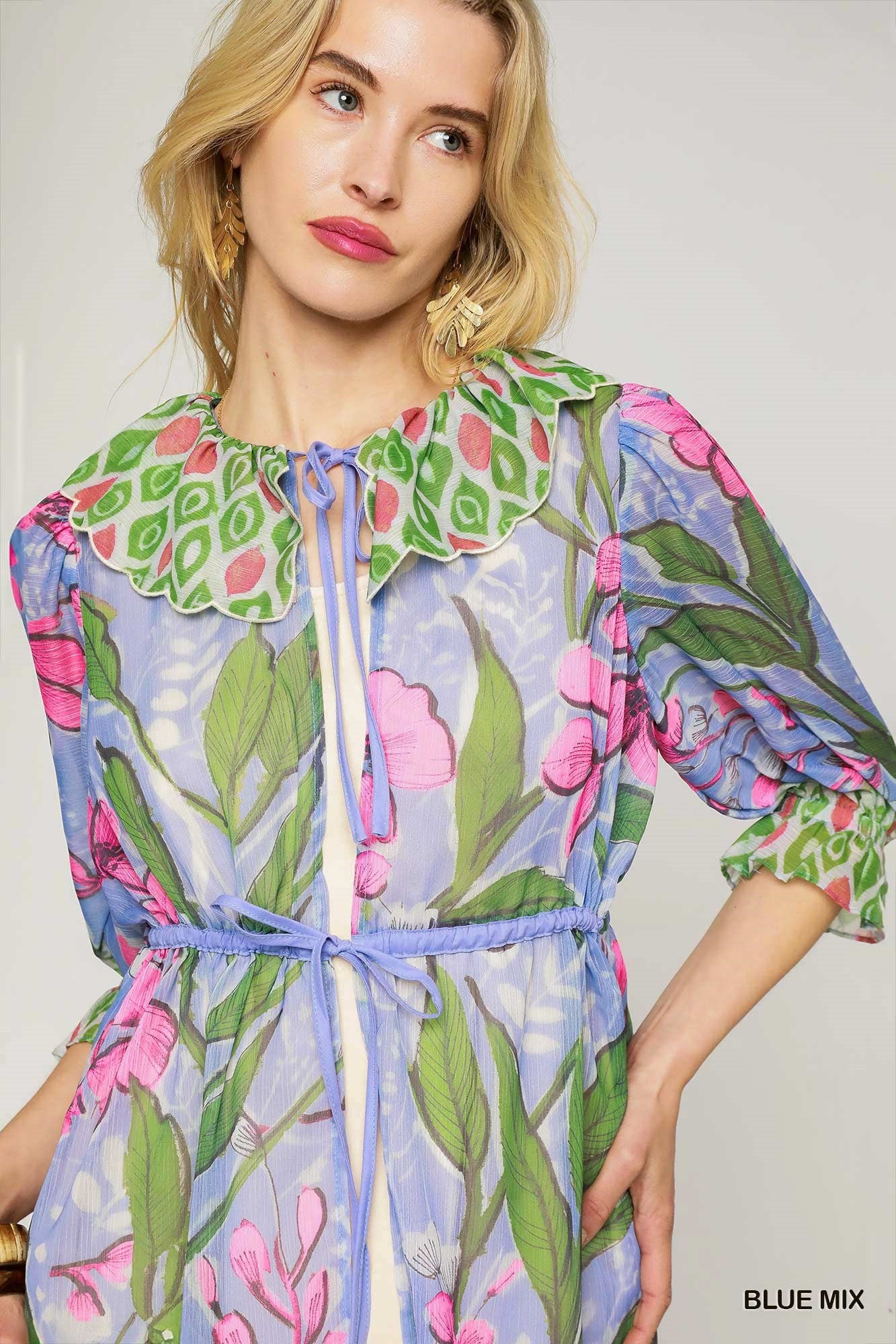 U18 Umgee Sheer Tropical Floral Kimono