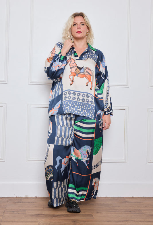 CM5 Italian Plus Size Chic Set with Equestrian Patterns