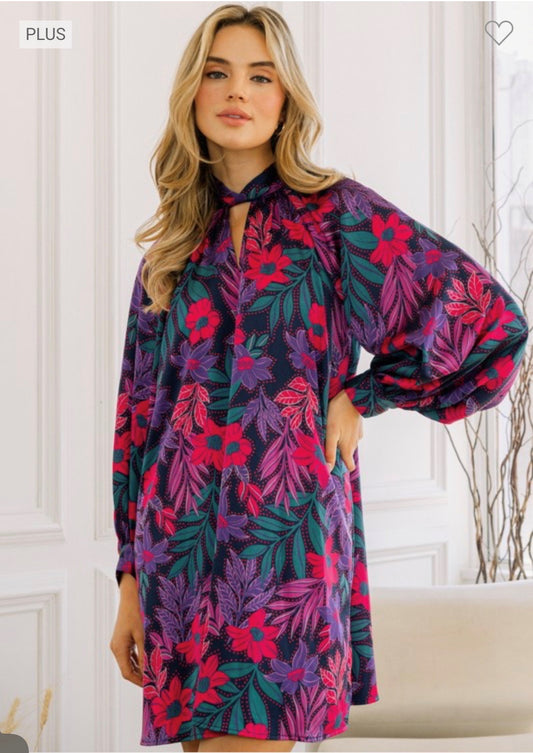 O4 Oddi Garden Party Floral Dress in Navy and Pink Plus