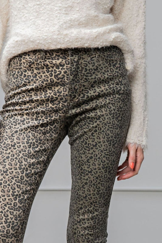 E7 Unique Easel Khaki Olive Green Leopard Skinny Jeans Frayed Hem