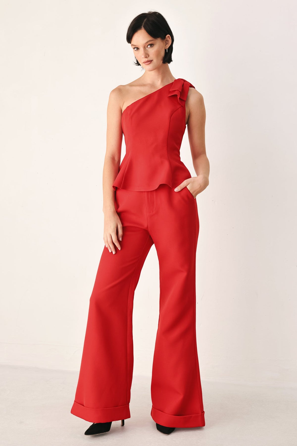 MAKE AN ENTRANCE FLARE PANTS