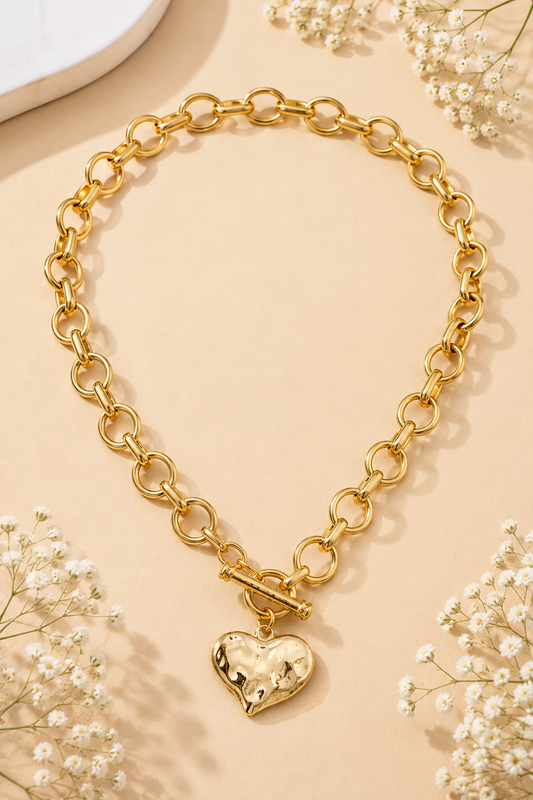 Gold Hammered Heart Toggle Chain Necklace by Josslyn