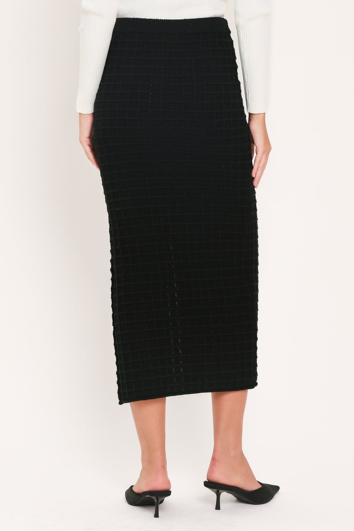 POLISHED MOMENT BLACK BUTTON-SLIT SWEATER MIDI SKIRT