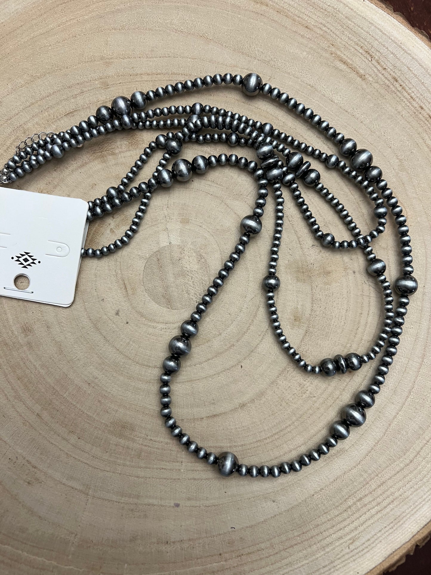 Western Three-Row Faux Sterling Pearl Layered Necklace Set — Graduated Single-Clasp Look