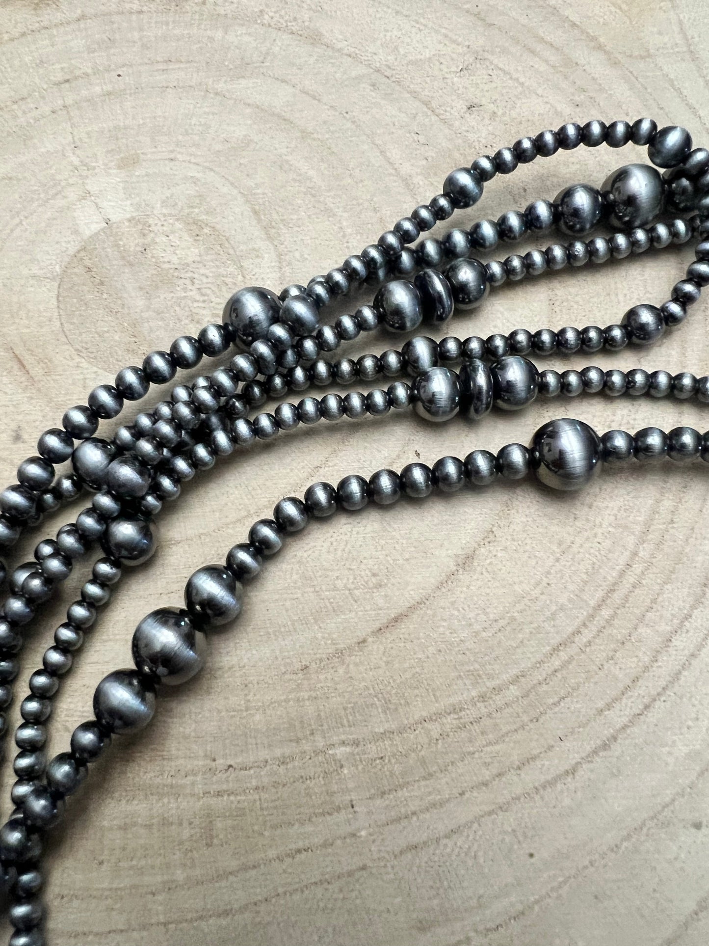 Western Three-Row Faux Sterling Pearl Layered Necklace Set — Graduated Single-Clasp Look