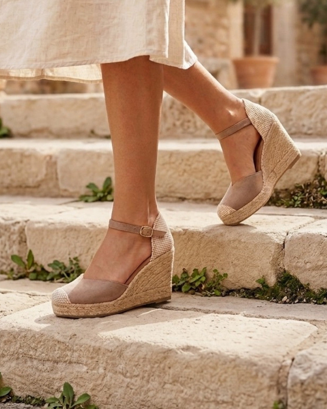 Jimena High Strap Taupe