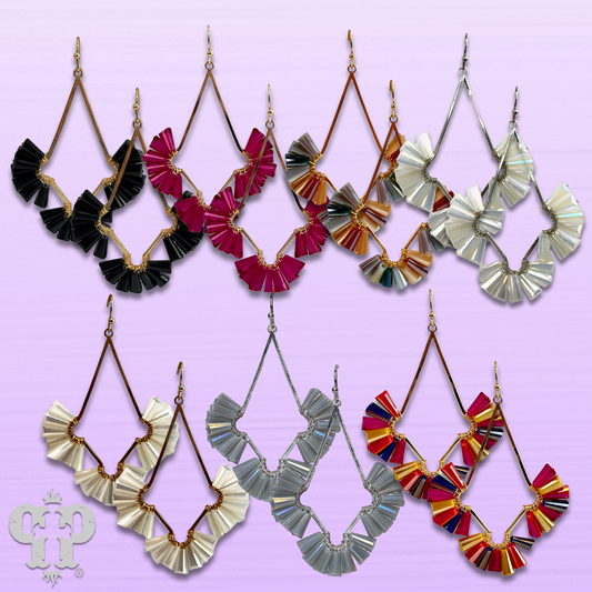 Teardrop earring with fluted beads - Last Call