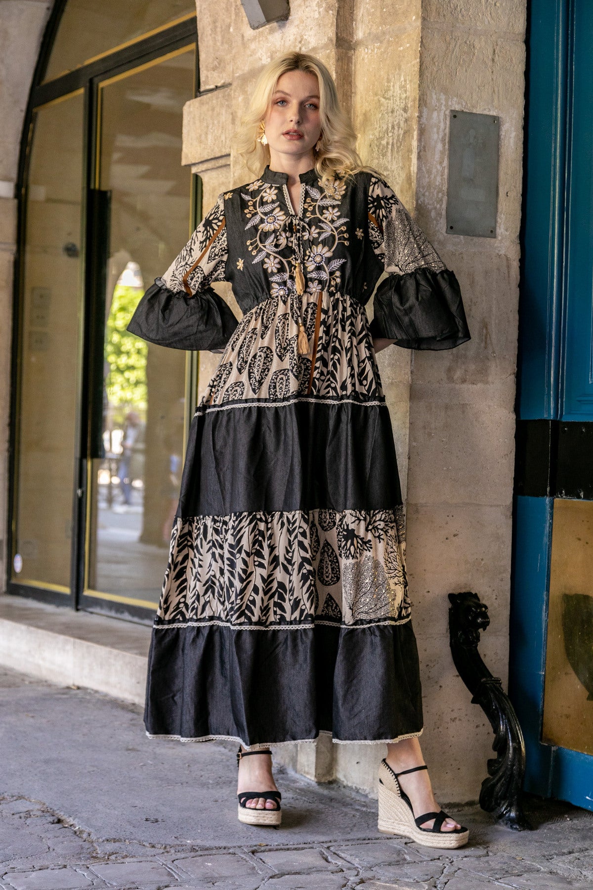 LQ2 Black and Cream Bohemian Viscose Dress