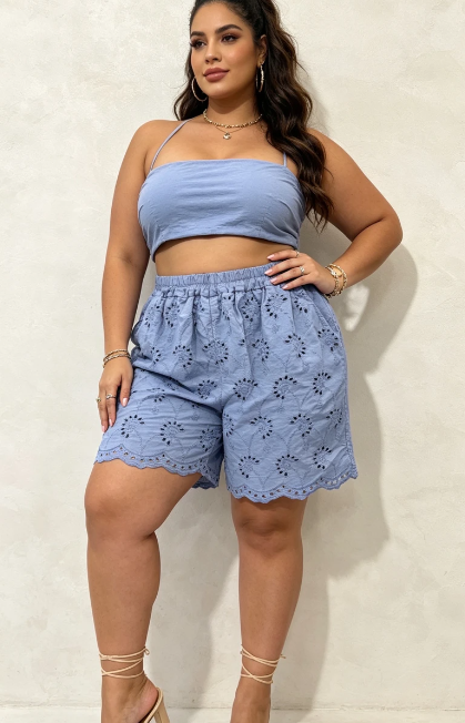 Made in Italy Plus Size Cotton Eyelet Embroidered Shorts
