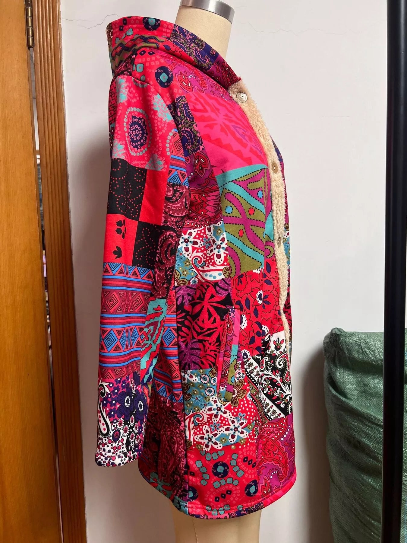 cdb5dde44df74625b4a33df7c0cc3aff-Max-Origin