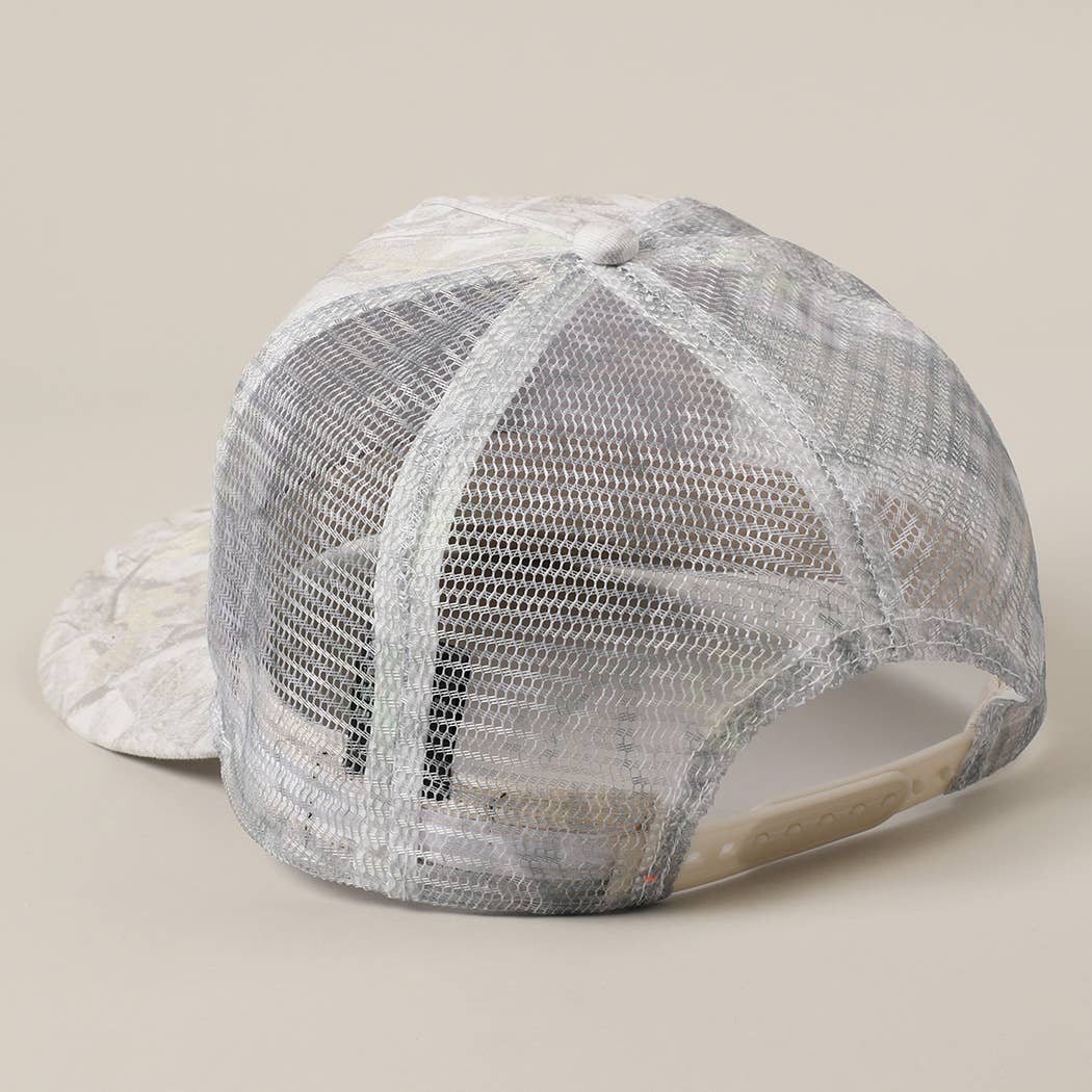 "Cowboys Club" Cowboy & Horse Embroidered Patch Mesh Cap — Wild West Charm with Adjustable Snapback