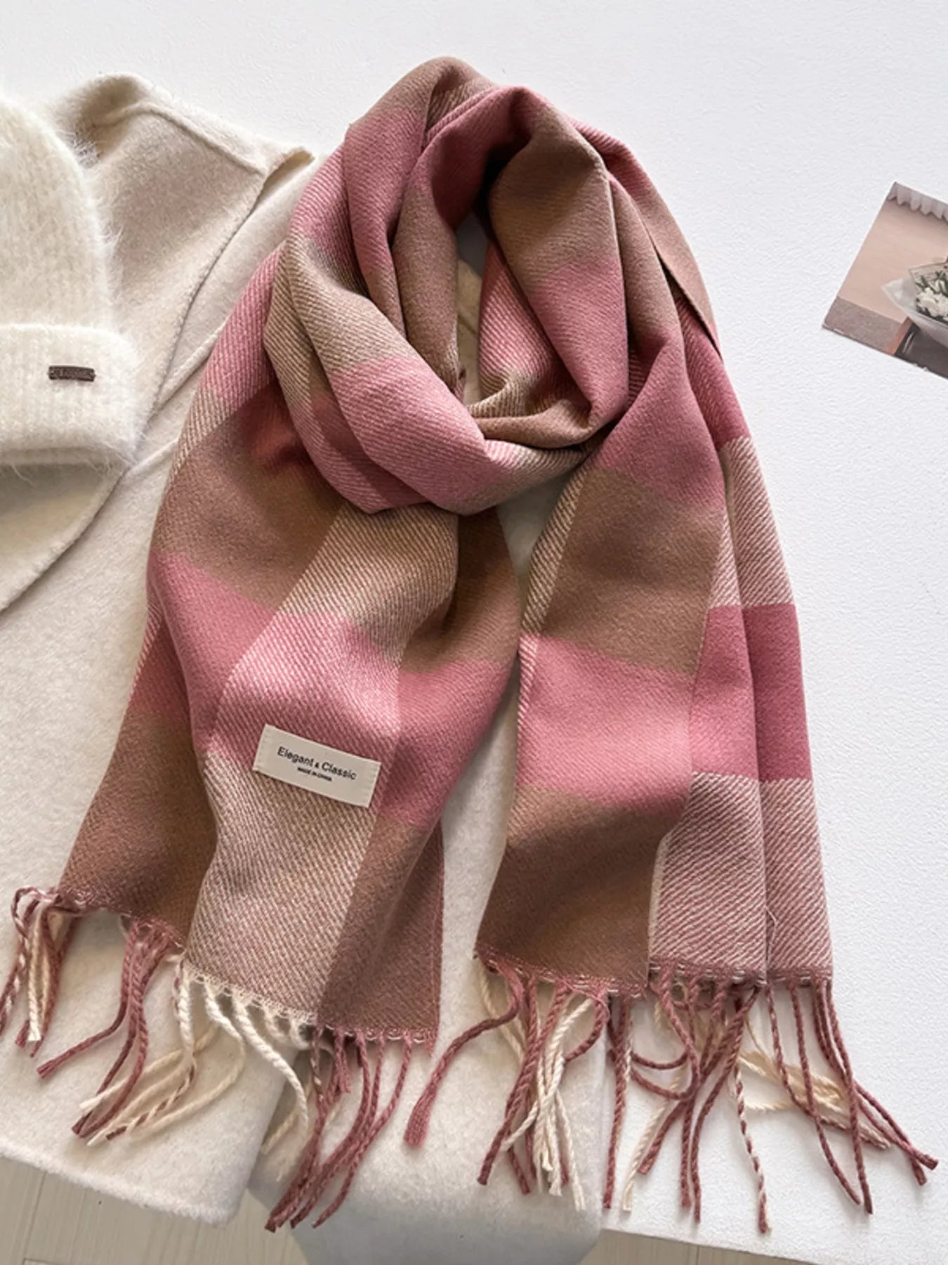 db4a4489ef21470981950491b6af06d5-Max-Origin