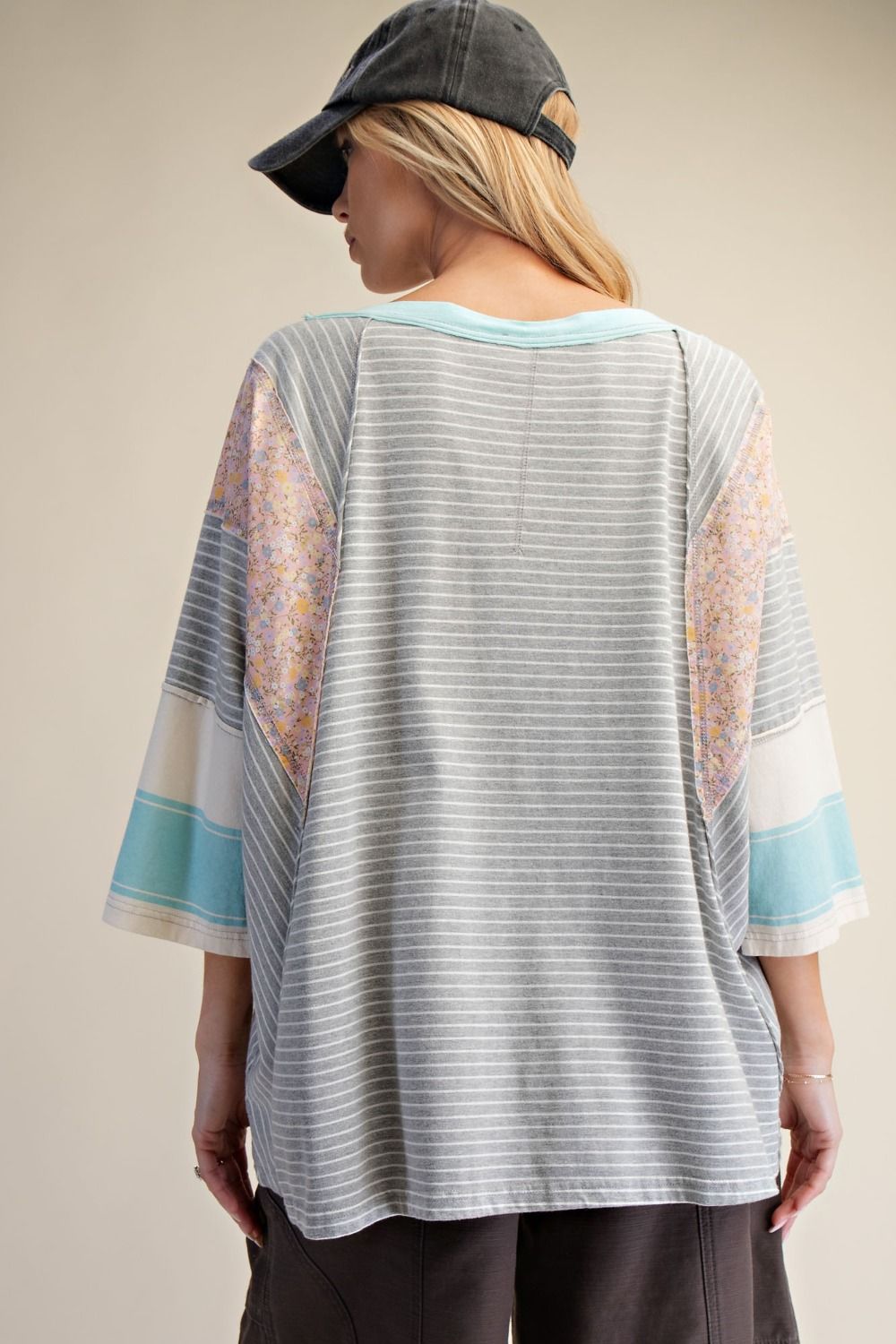 E38 Easel Striped Mix Print Mineral Washed Heather Gray with Aqua Knit Top Plus