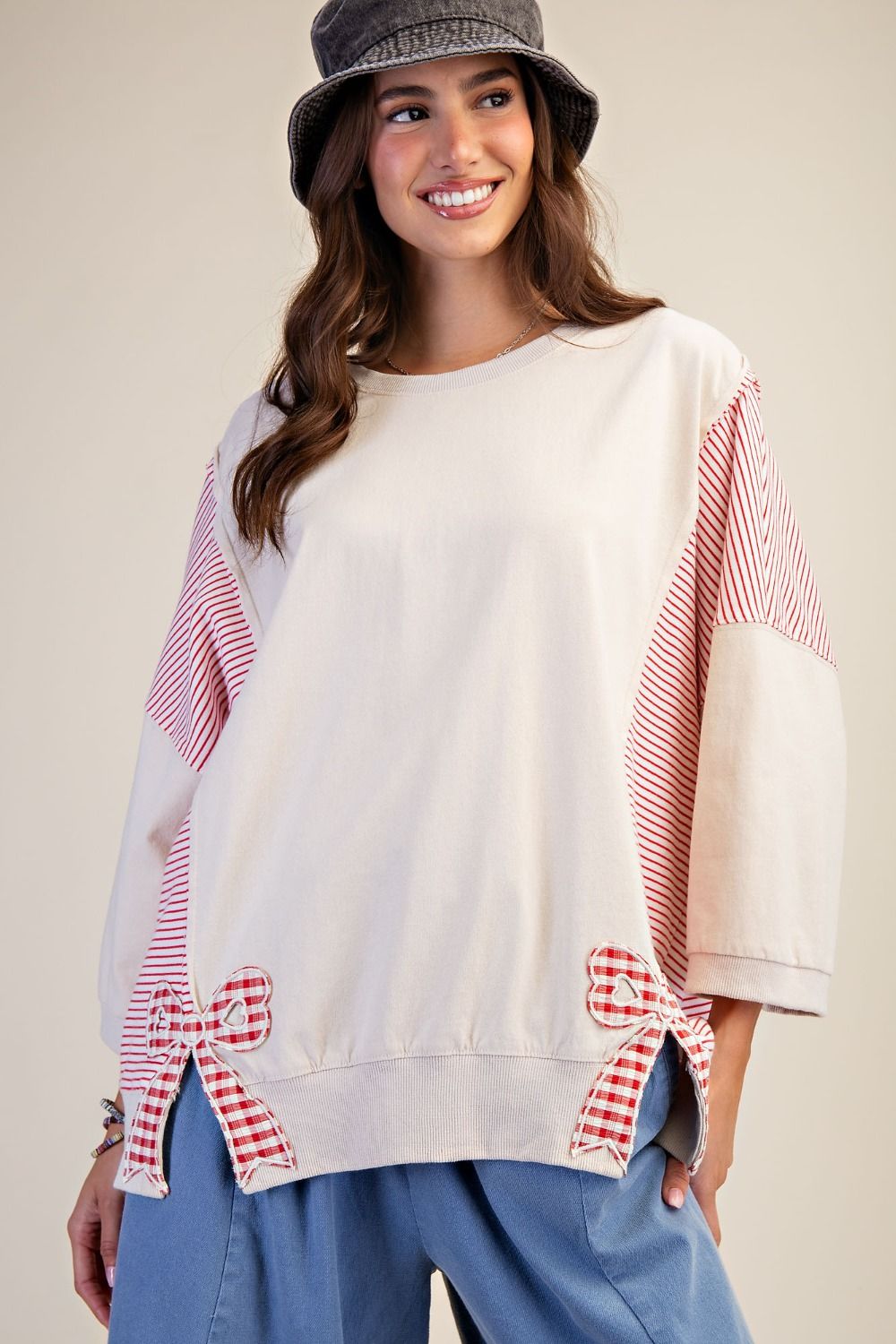 Easel Gingham Bow Patch Detail Pullover in Natural