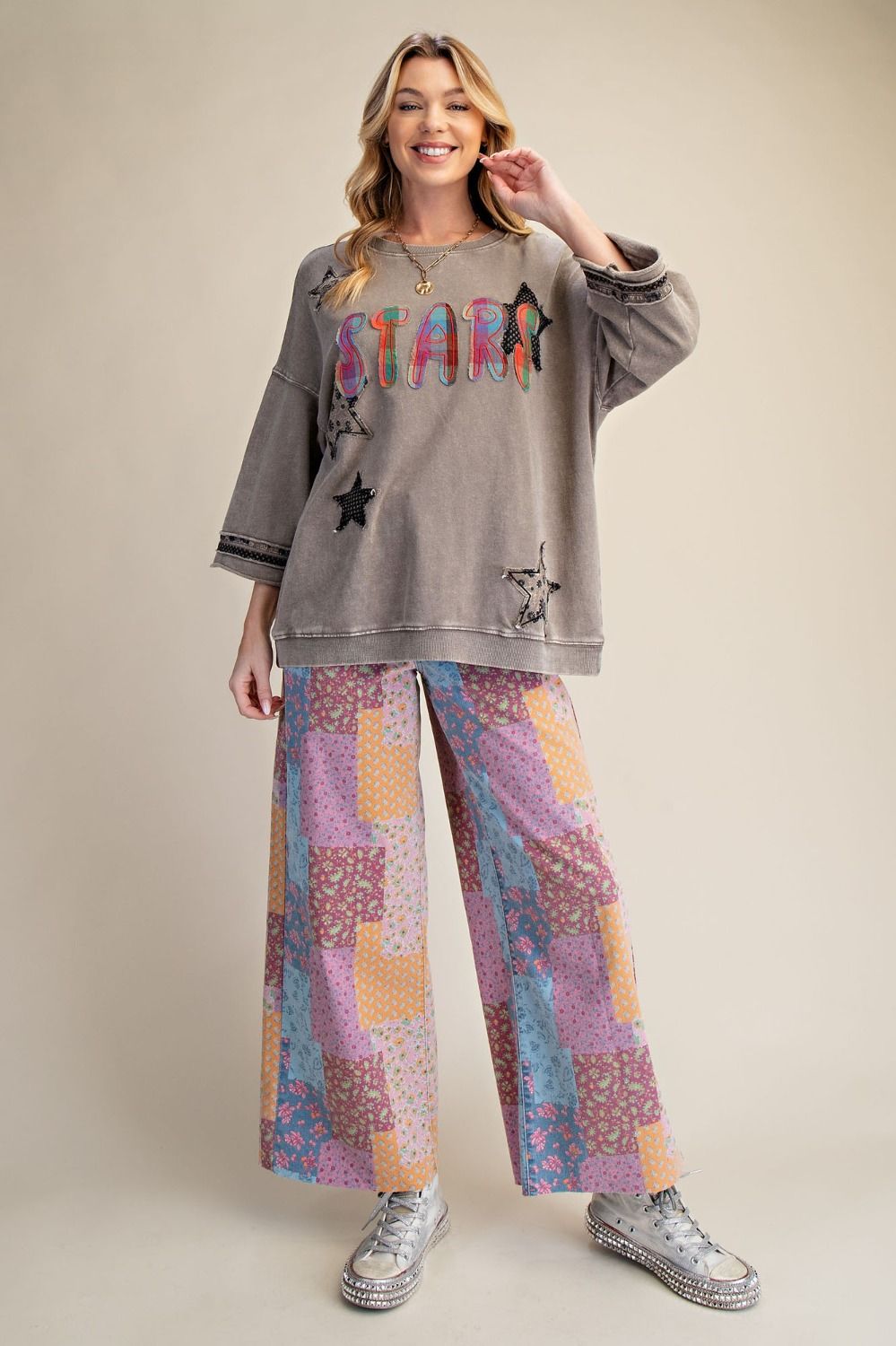 E40 Easel Starstruck Terry Pullover Plus