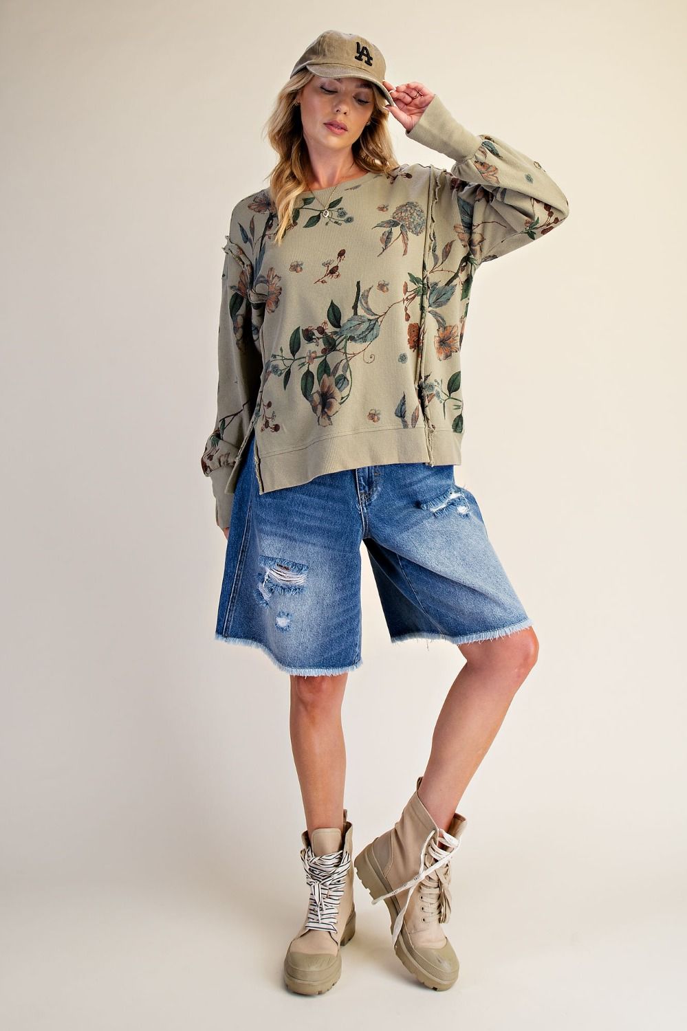 Easel Split Hem Floral Printed Washed Terry Pullover in Faded Sage
