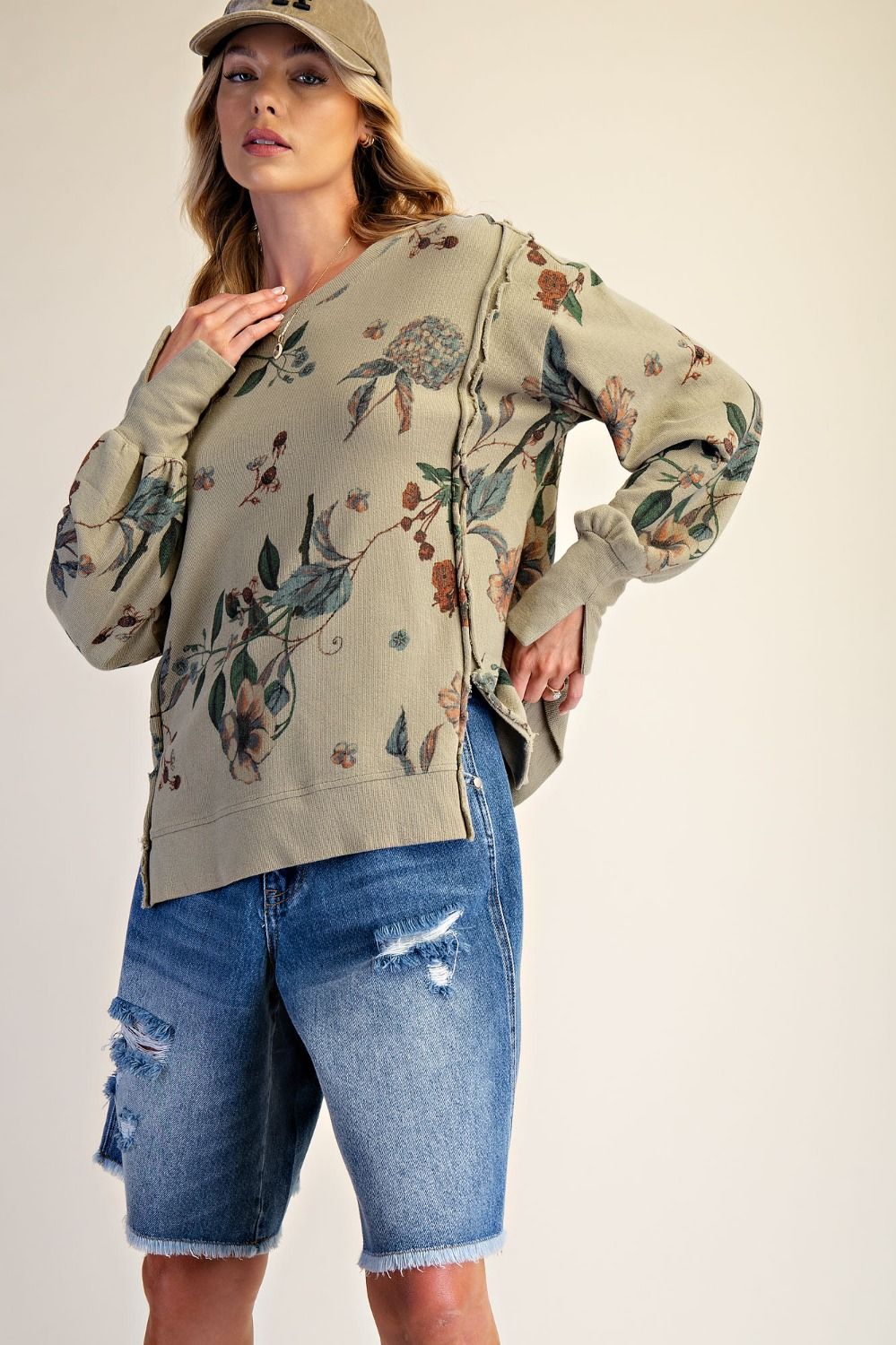 Easel Split Hem Floral Printed Washed Terry Pullover in Faded Sage