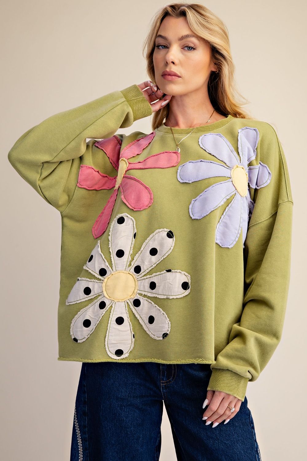 Easel Floral Patch Front Washed Terry Pullover in Matcha Green