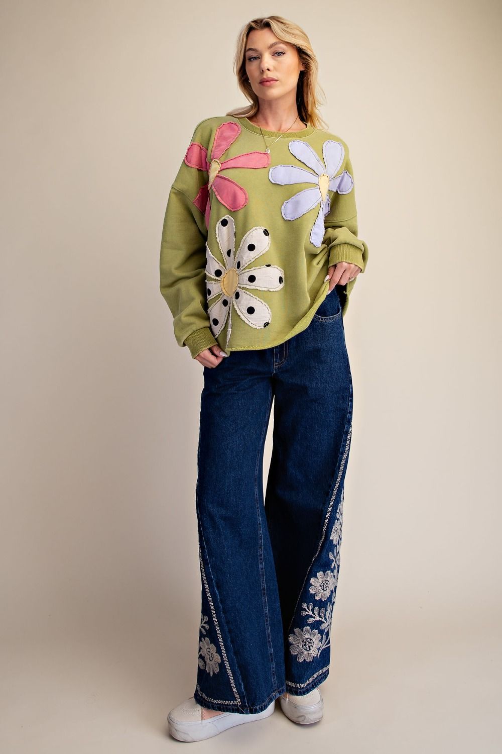 Easel Floral Patch Front Washed Terry Pullover in Matcha Green