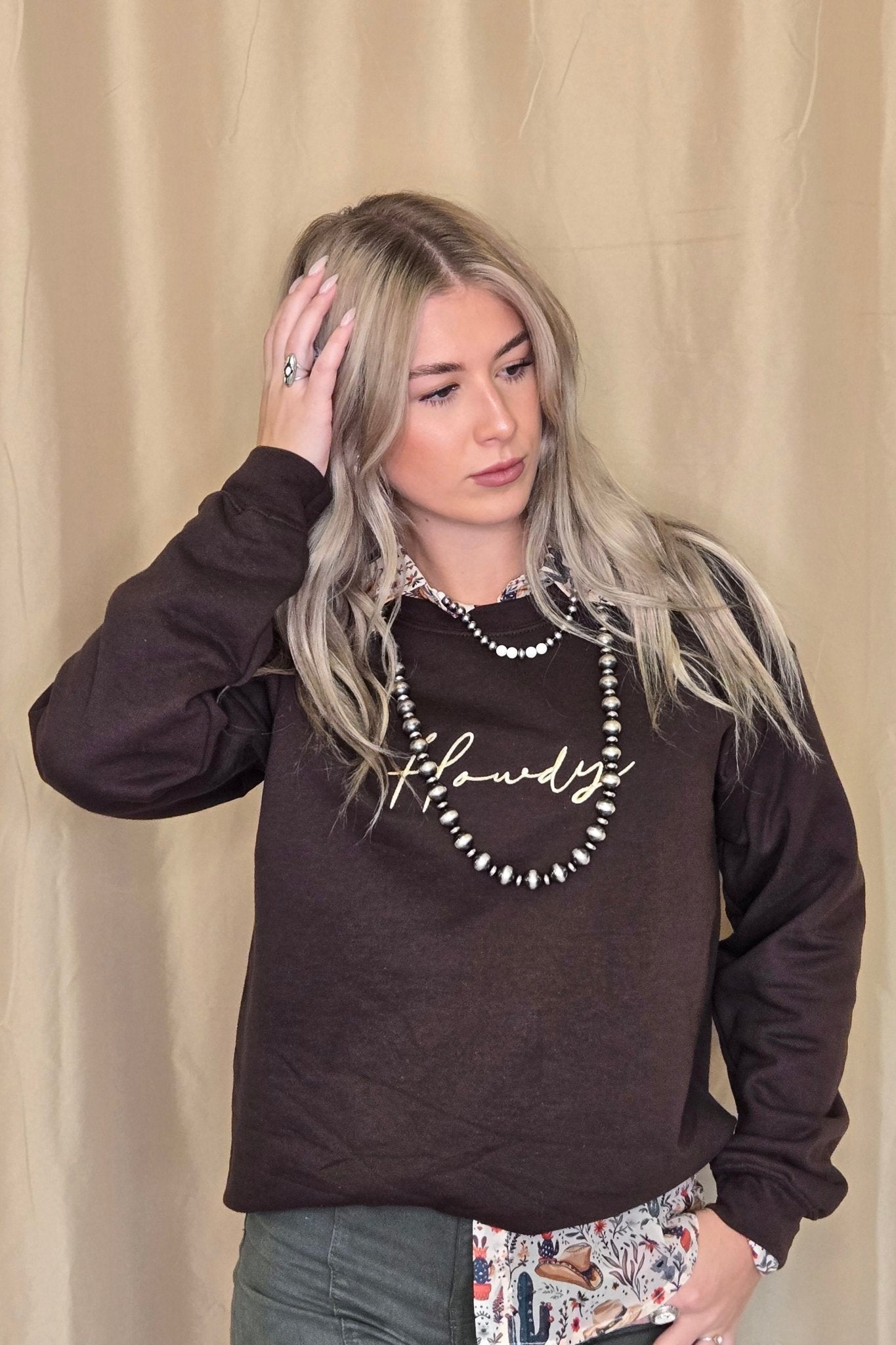 "Howdy" Embroidered Western Sweatshirt — Soft Gildan Fabric Cowboy Welcome