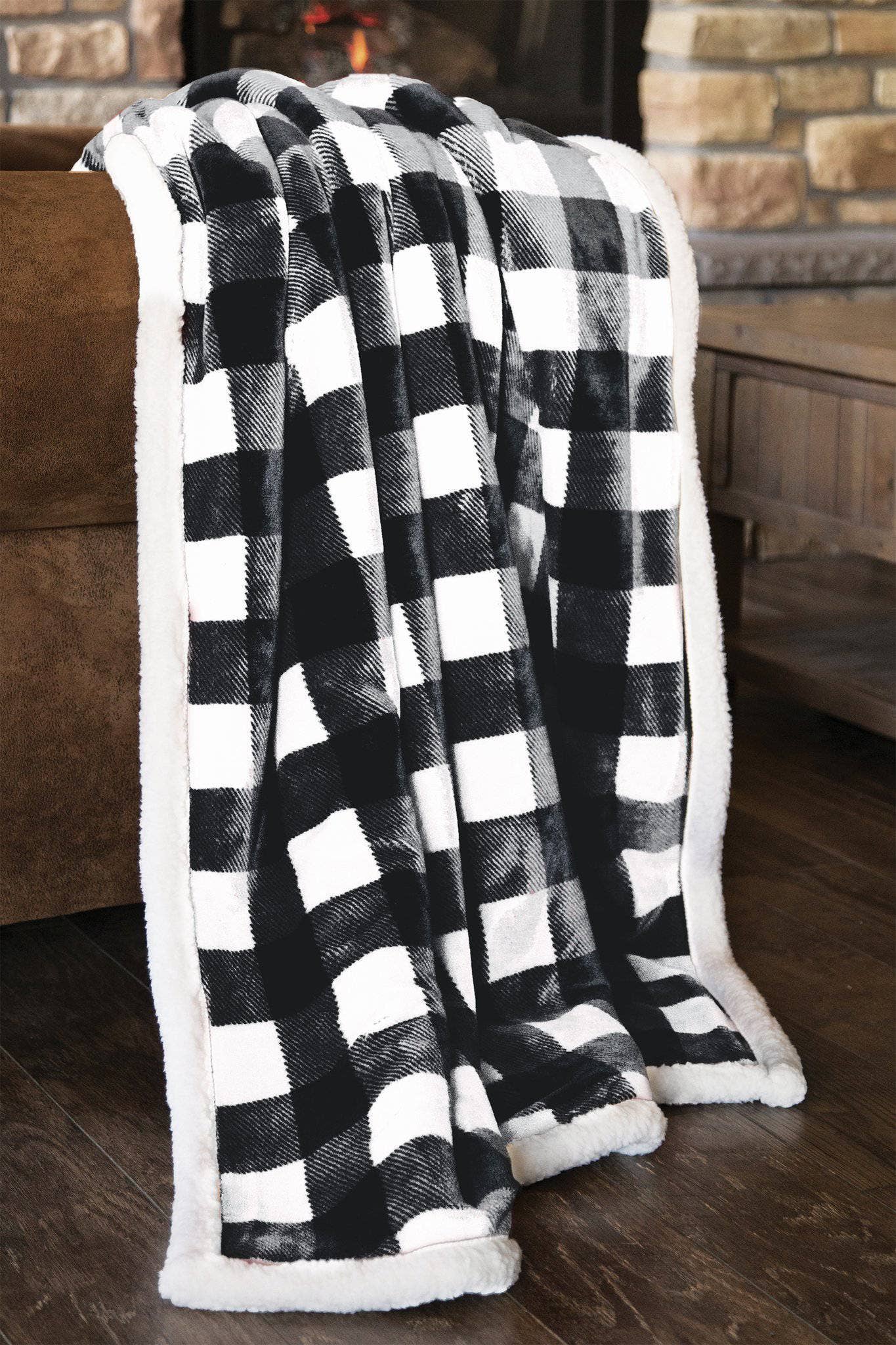 Lumberjack Plaid Plush Sherpa Throw Blanket — Red (54" × 68")