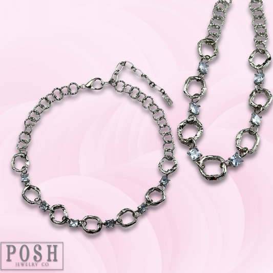 Chain necklace with rhinestone squares - LC