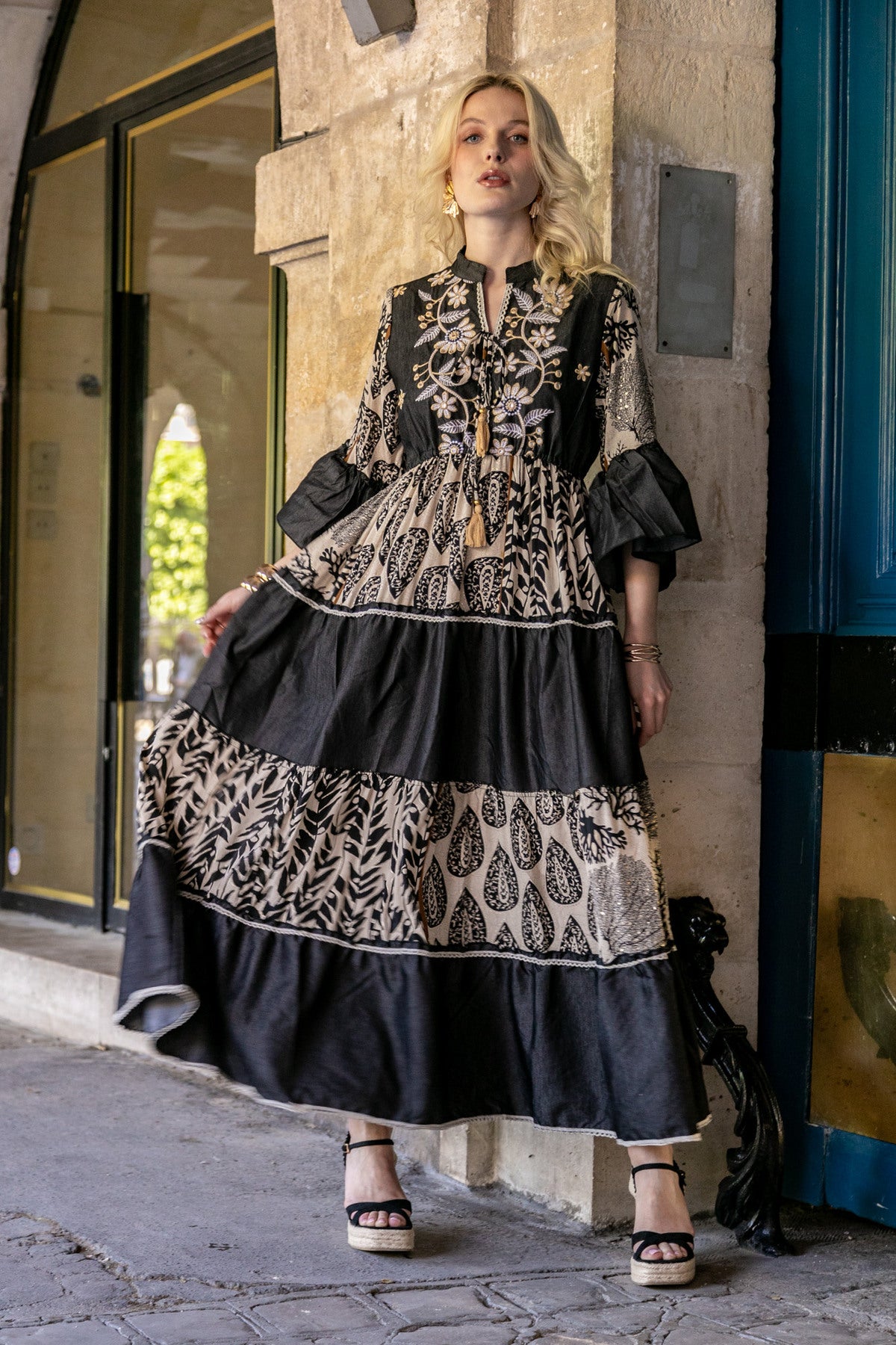 LQ2 Black and Cream Bohemian Viscose Dress