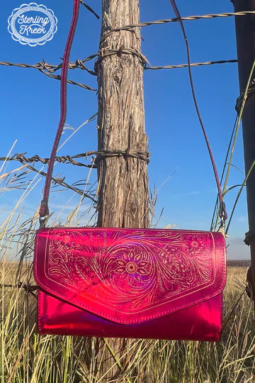 SC2 Sterling Kreek Metallic Punch Clutch