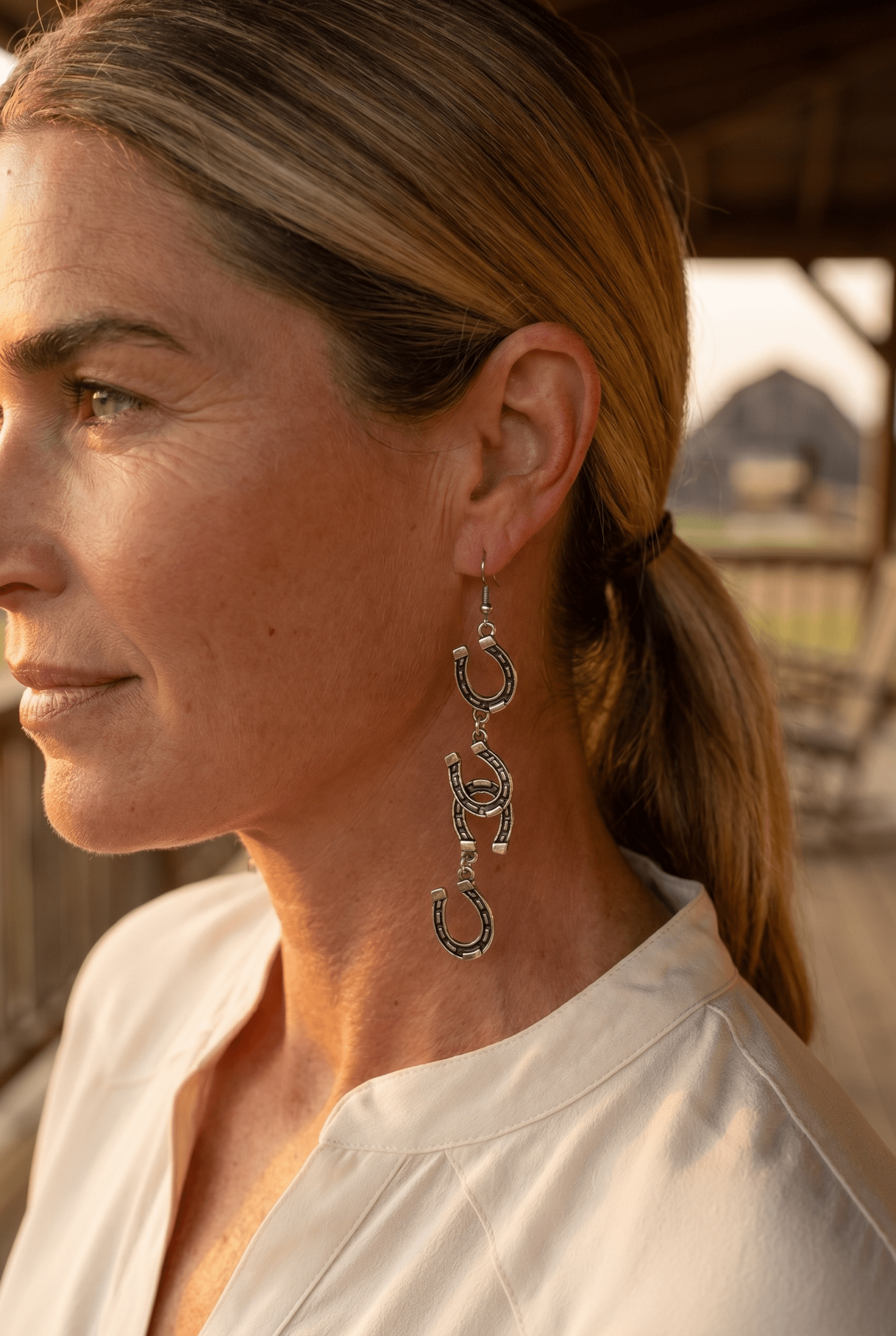 Western Fashion Horseshoe Dangle Earrings — Bold 3½" Statement Drop